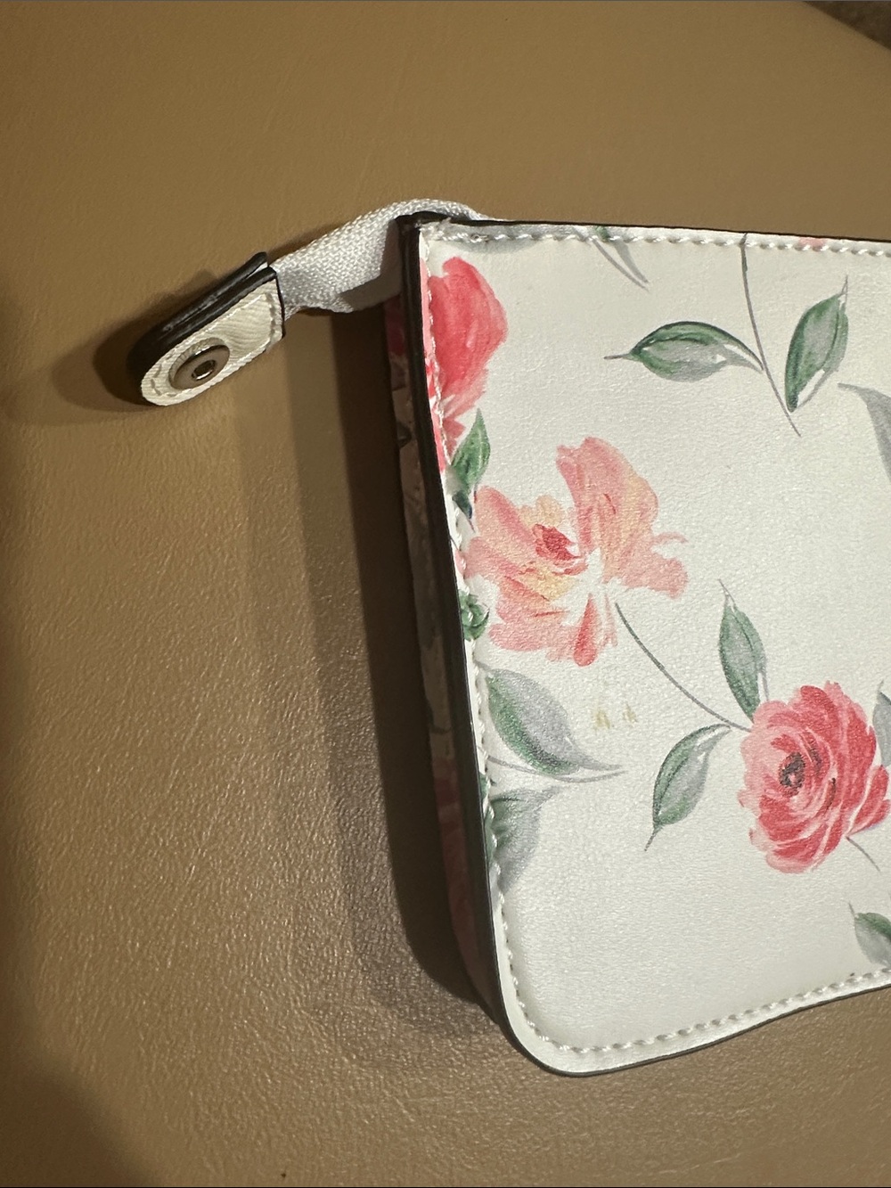 Nine West White Floral Wristlet with Pink Rose Print - Picture 3 of 5